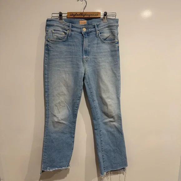 Mother Denim The Insider Crop Step Fray Jean in Limited Edition